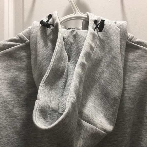 Uniqlo Jacket - Picture 6 of 7